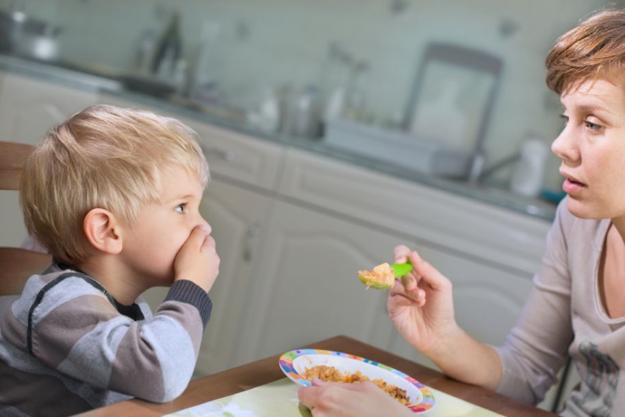 Nie brak aktywności, a złe nawyki żywieniowe przyczyną problemów dzieci