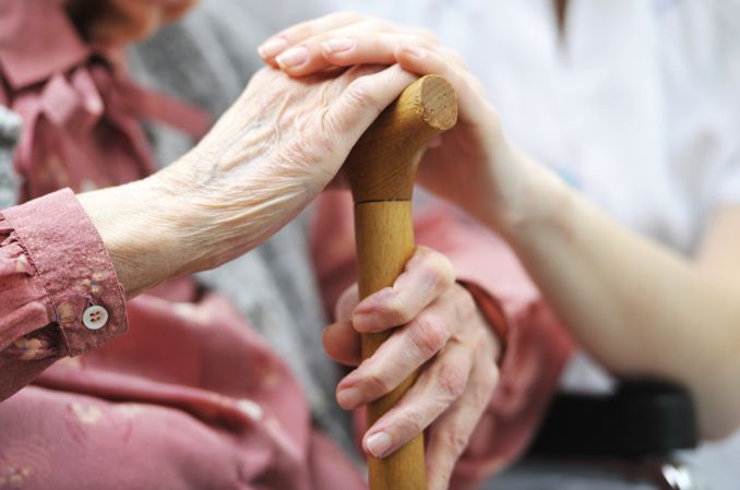 Tai chi może chronić seniorów przed upadkami