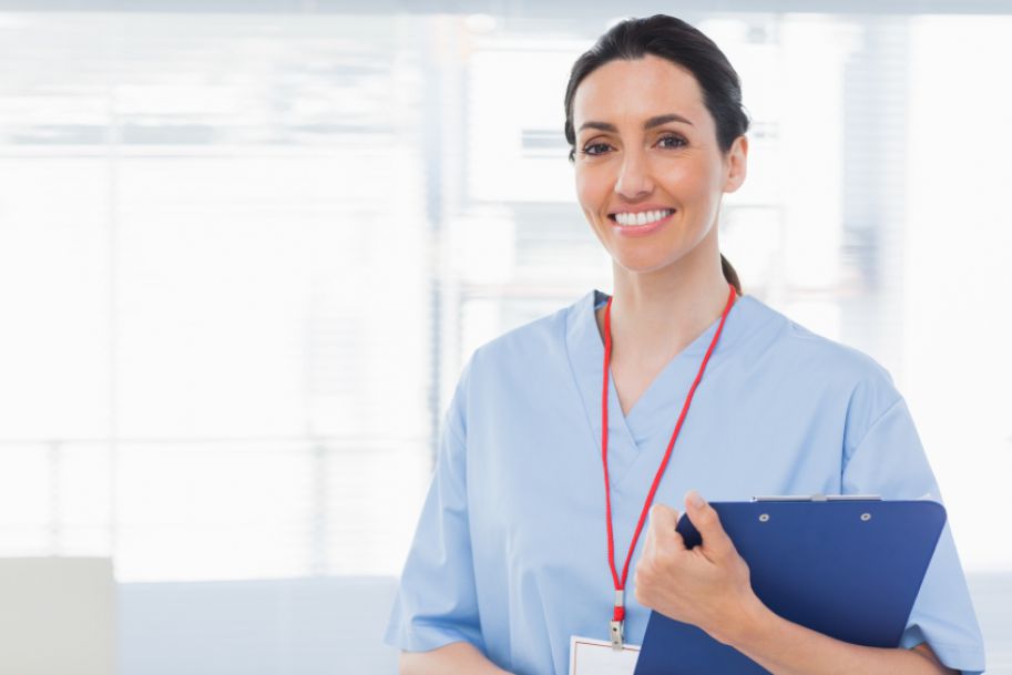 Zaoczne studia i urlop szkoleniowy dla pielęgniarek