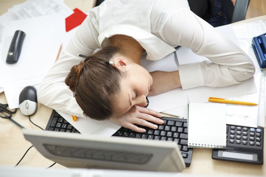 Chroniczne niewyspanie prowadzi do ryzykownych zachowań