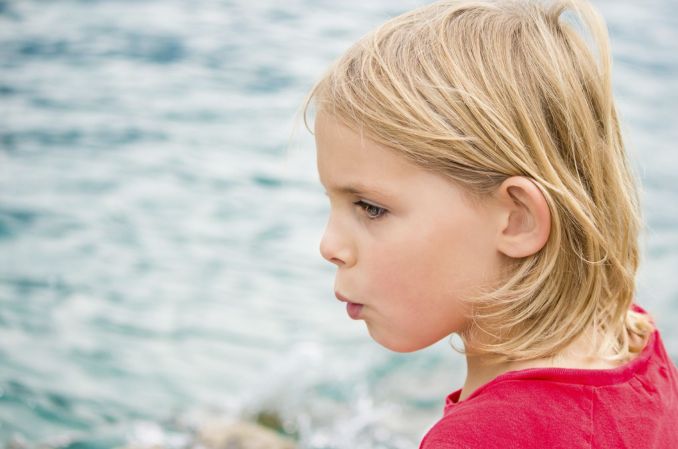 Ekspertka: demencja dziecięca to także problem najmłodszych; wyzwaniem pozostaje diagnostyka i leczenie
