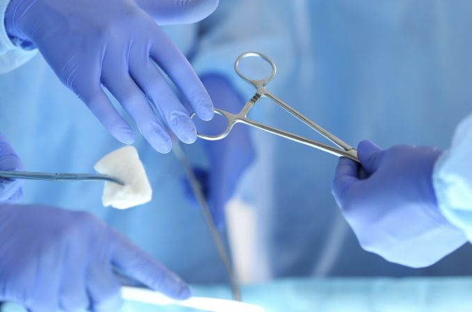 Ginekolog: chirurgia pozostaje fundamentem leczenia raka jajnika