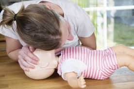 Zasady terapii stanów zagrożenia życia niemowląt i dzieci