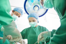 Lekarze usunęli noworodkowi gigantyczny guz śródpiersia