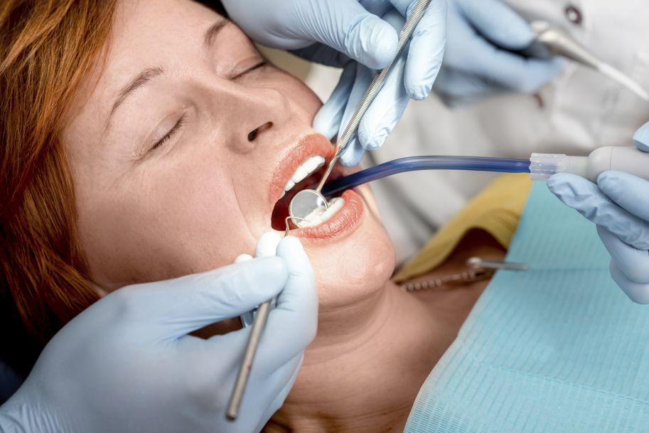 Brak chętnych dentystów do leczenia zębów nocą
