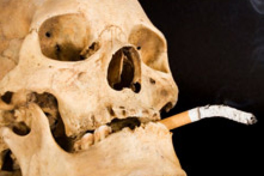 W.Brytania: Gadająca paczka papierosów