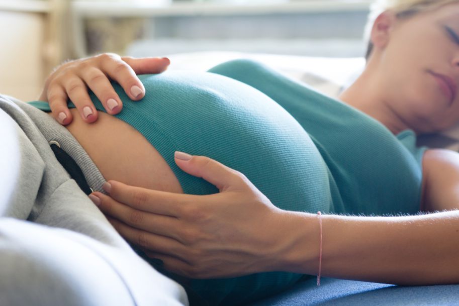 Prof. Gulczyńska: rozwój neonatologii pozwala na ratowanie dzieci urodzonych w 24. tygodniu ciąży (wywiad)