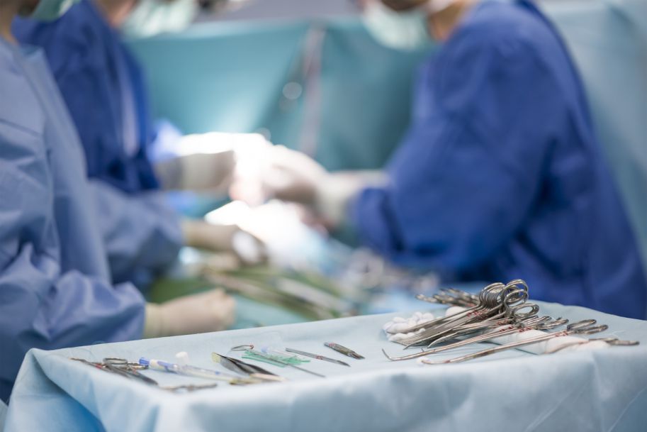 USA: Lekarze z Maryland udanie wszczepili człowiekowi świńskie serce