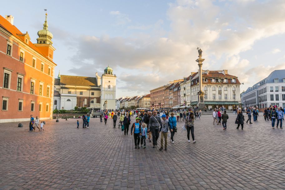 Prof. Simon: mamy pięć razy więcej zakażonych