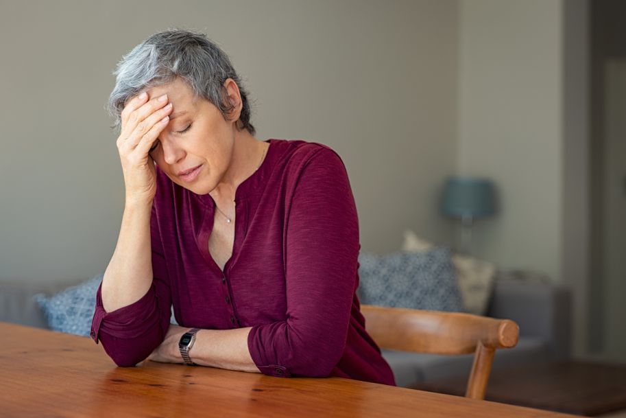 Wcześniejsza menopauza związana z mniejszym ryzykiem demencji