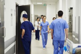 W Portugalii Covid-19 leczą prywatne kliniki