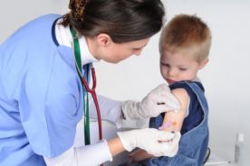 Czechy: Brakuje szczepionek i medycznych nowości