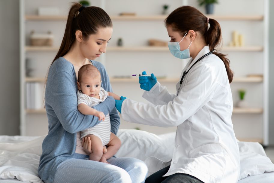 NFZ: szczepienie noworodka przeciwko gruźlicy możliwe w trybie ambulatoryjnym